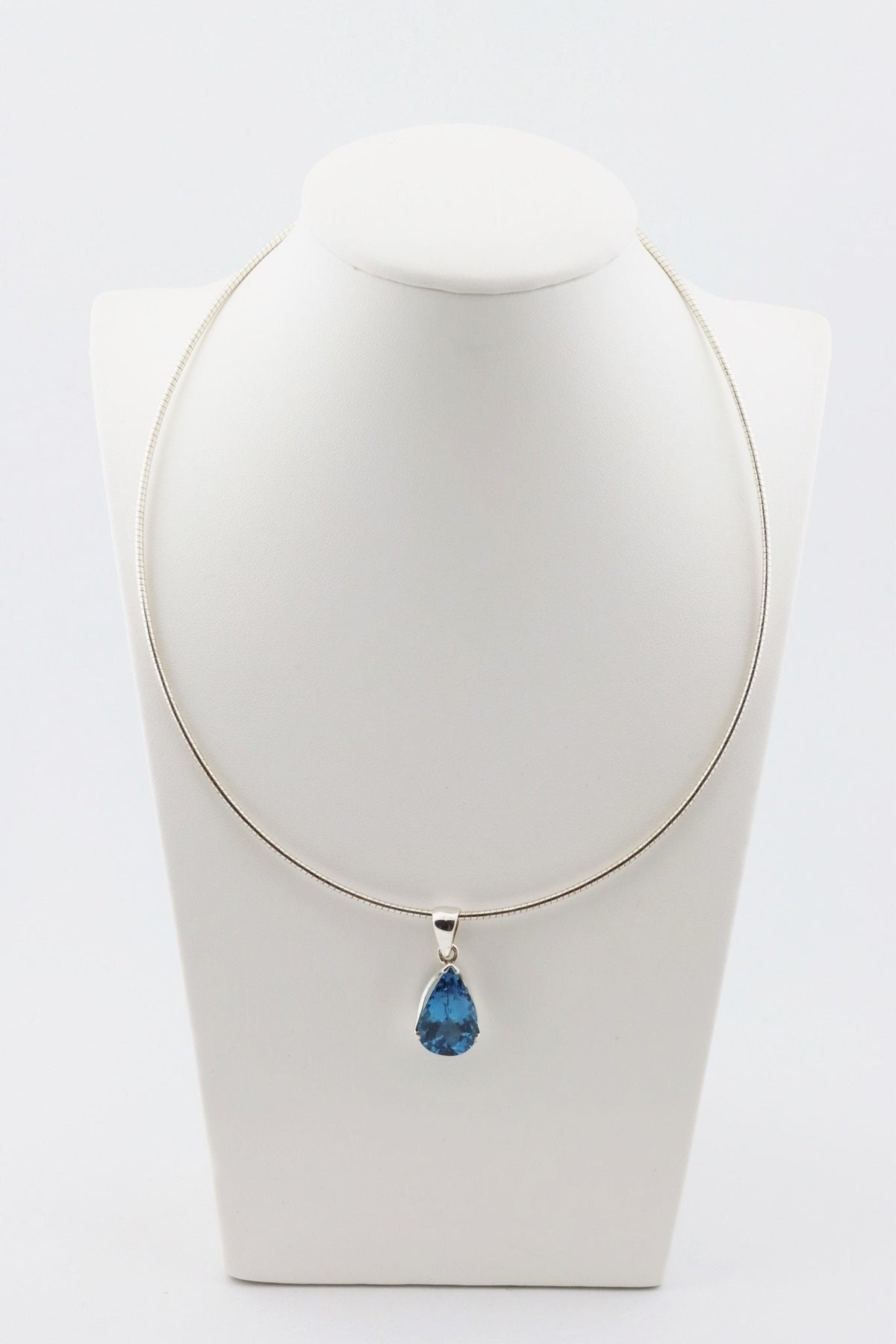 London Blue Topas Anhänger TO-012 – 925 Silber – facettierter Tropfen – 3,97 g – Bild 8