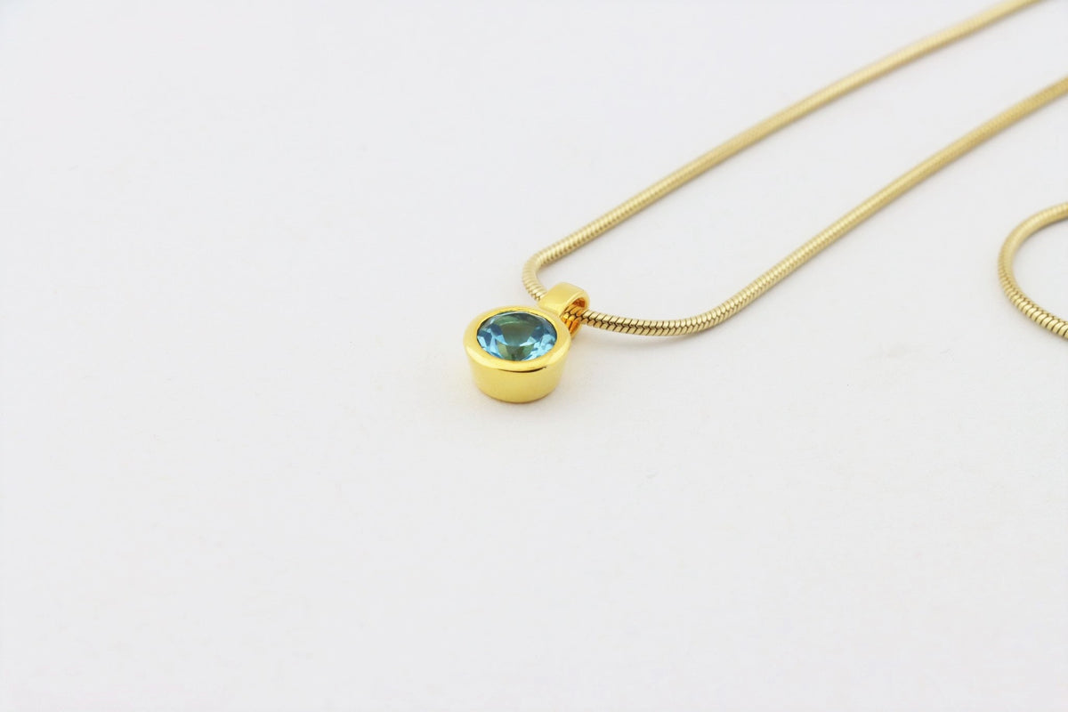 Swiss Blue Topas Anhänger – vergoldetes 925 Silber – rund facettiert – 1,4 g – Bild 10