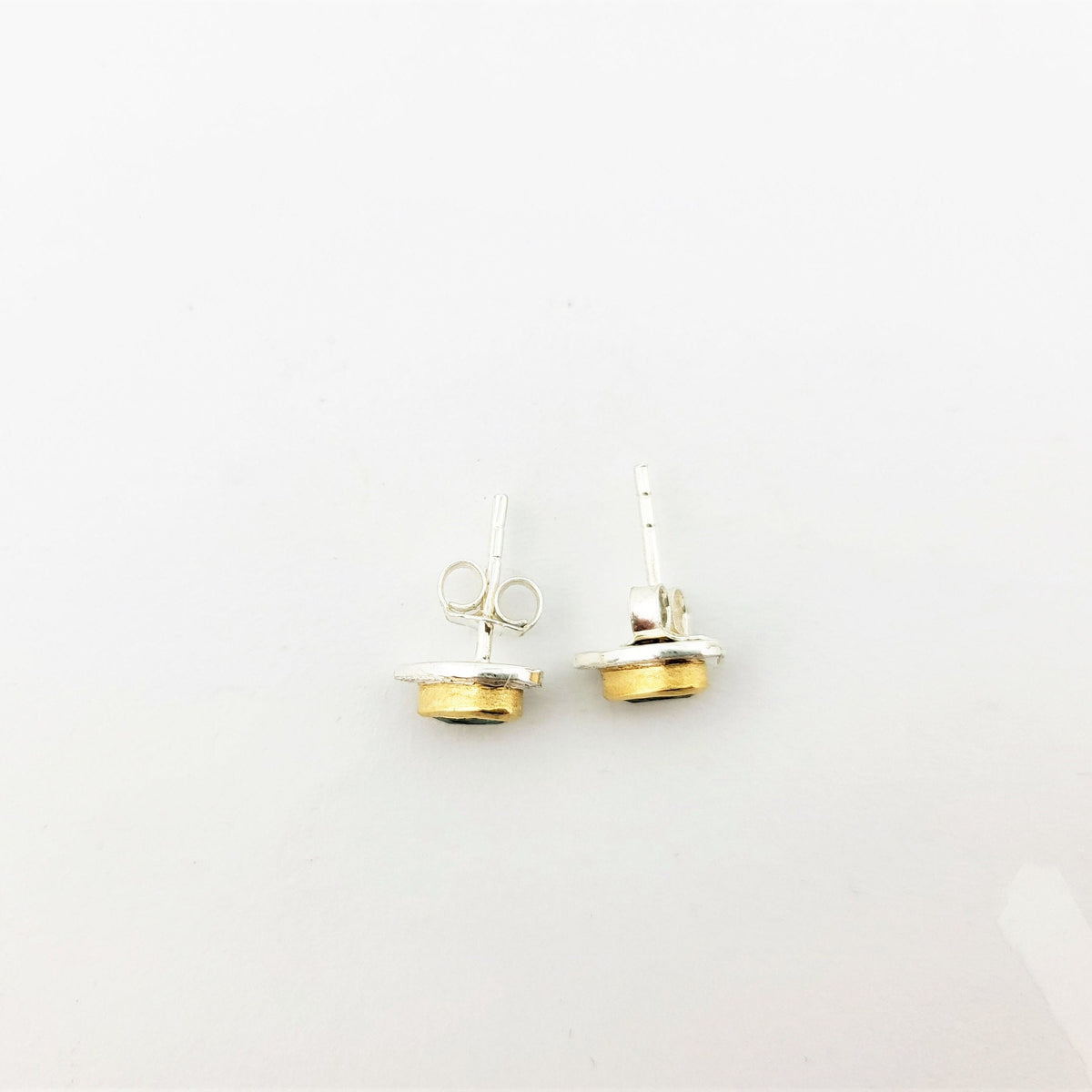 Blauer Zirkon Ohrstecker – teilvergoldetes 925 Silber, Sri Lanka – Bild 2