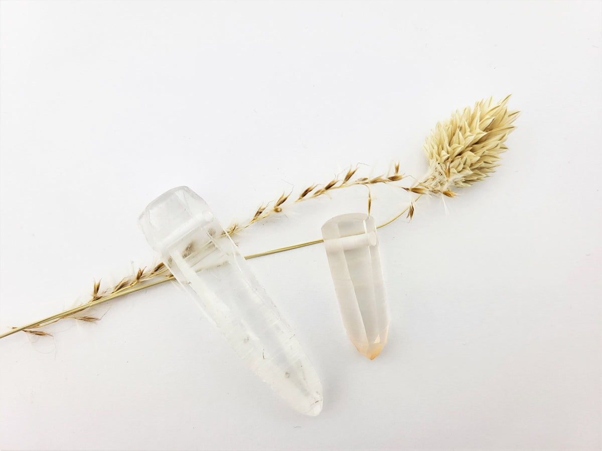 Lemurian Seed Anhänger – gebohrte Bergkristall-Naturspitze aus Brasilien – Bild 1
