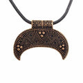 Lunula-Amulett aus Bronze
