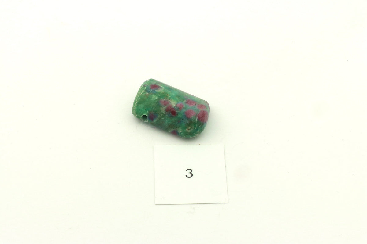 Rubin-Fuchsit Anhänger gebohrt – Rubin-Disthen in grüner Matrix – Bild 7
