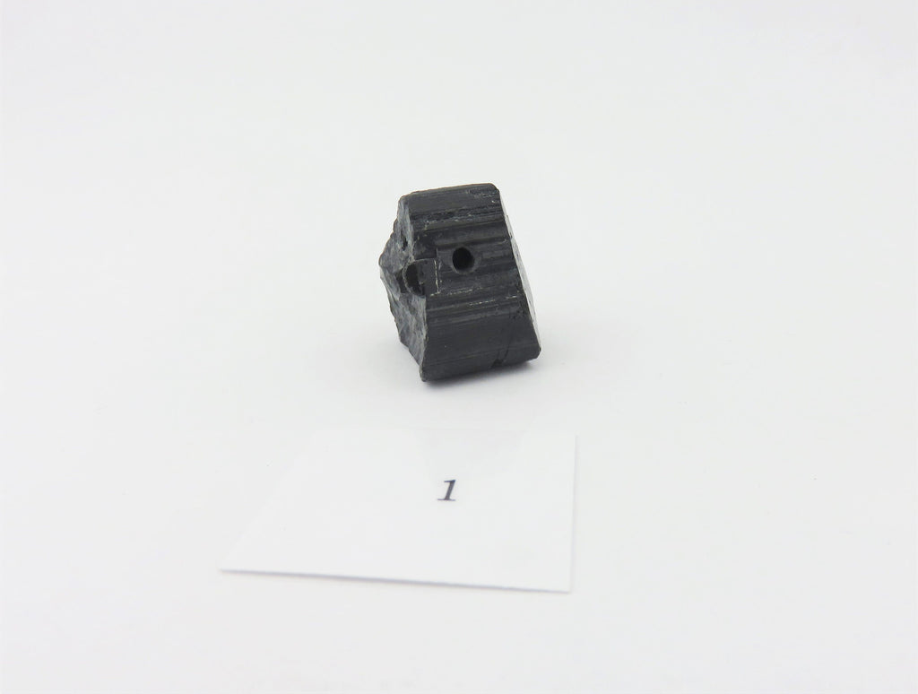 Schwarzer Turmalin Anhänger gebohrt – Schörl aus Madagaskar – ca. 20 × 17 mm – Bild 3