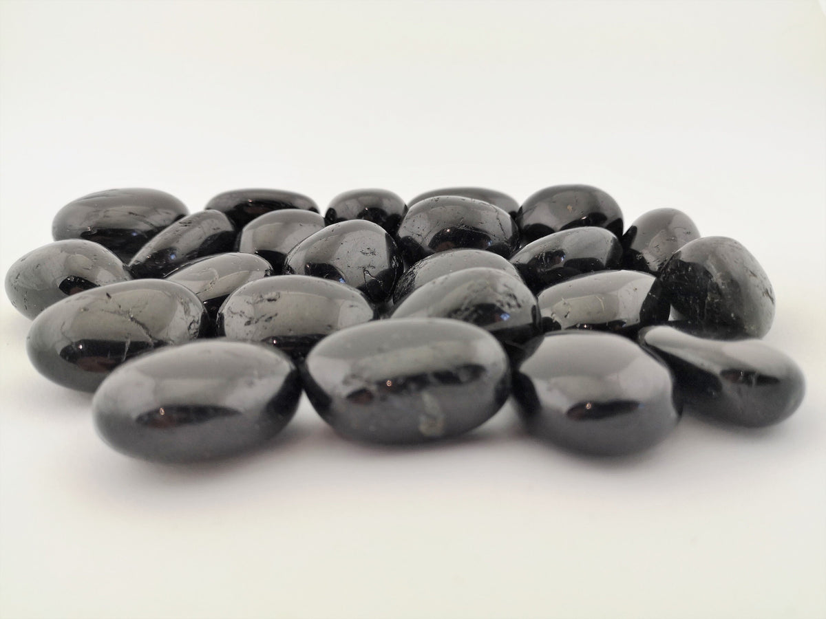 Schwarzer Turmalin Handschmeichler M – Bild 9