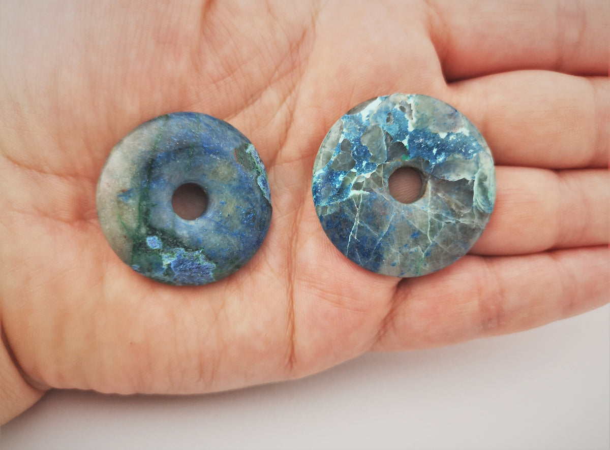 Shattuckit-Malachit-Quarz Donuts – Größenansicht